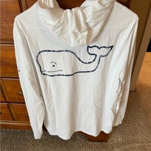 White hooded pullover shirt